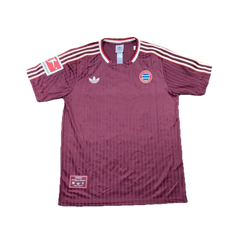 Bayern Munich | Men’s Medium Alternative Jersey